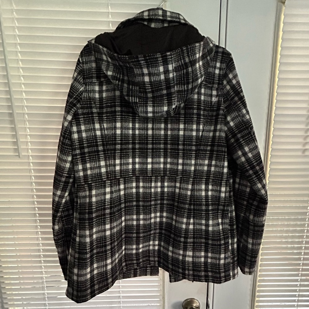 EUC Hurley hooded coat size medium - Picture 16 of 17